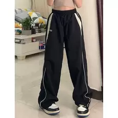 Tilbud: Women Spring Retro Solid Loose Drawstring Trousers Casual Joggers Baggy Wide Leg Sweatpants Mid Waist Sporty Y2k Female Clothes kr 29,89 på AliExpress