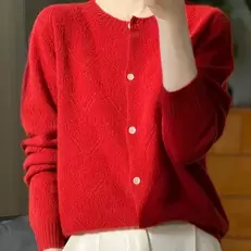 Tilbud: 2024 Spring and Autumn Women's Cardigan Knitwear 100% Merino Mao Mao O-neck long-sleeved women's sweater Korean fashion coat kr 227,63 på AliExpress