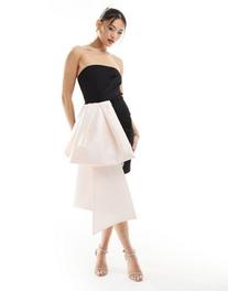 Tilbud: ASOS DESIGN oversized structured bow mini dress in black and baby pink kr 84,99 på Asos