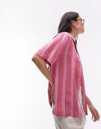 Tilbud: Topshop short sleeve slubby shirt in multi pink stripe kr 44,99 på Asos