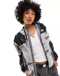 Tilbud: The North Face Sheru waterproof hooded jacket in grey geo print Exclusive at ASOS kr 69 på Asos