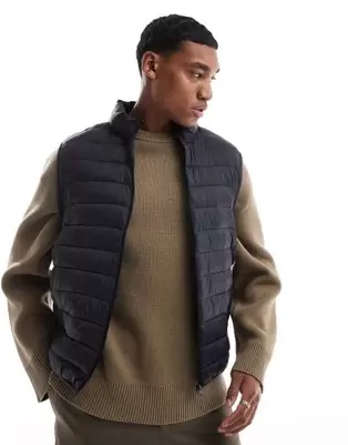 Tilbud: French Connection puffer gilet in navy kr 65,99 på Asos