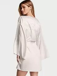 Tilbud: Satin Short Robe kr 1002,16 på Victoria's Secret