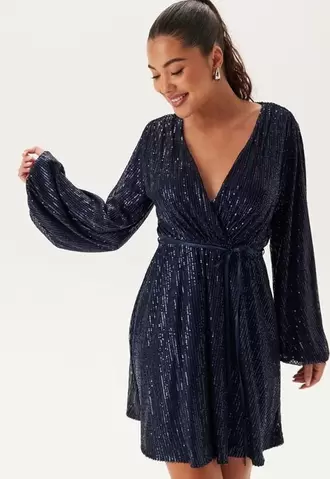 Tilbud: Sequin Balloon Sleeve Dress kr 719 på Bubbleroom