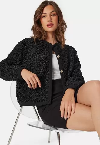 Tilbud: Soft Short Jacket kr 665 på Bubbleroom