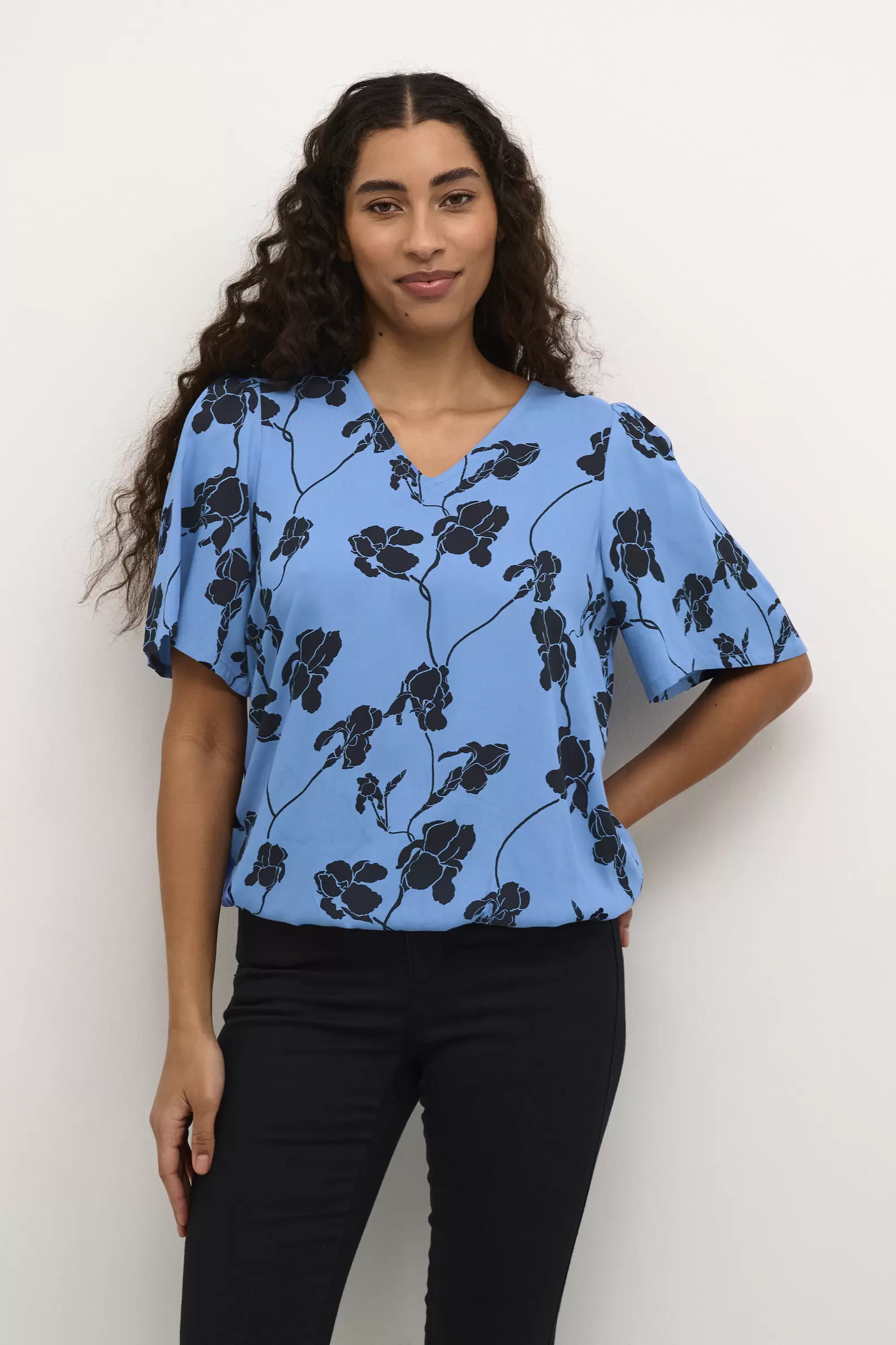 Tilbud: KAariana Bluse kr 299,5 på b.young