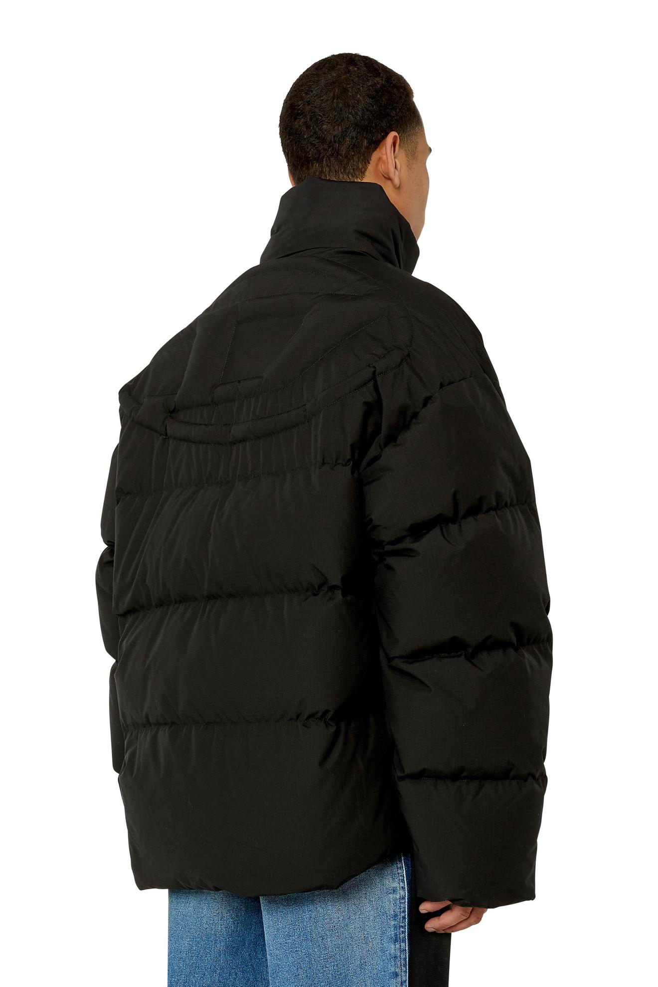 Tilbud: Oversized down jacket with mega logo kr 2600 på Diesel