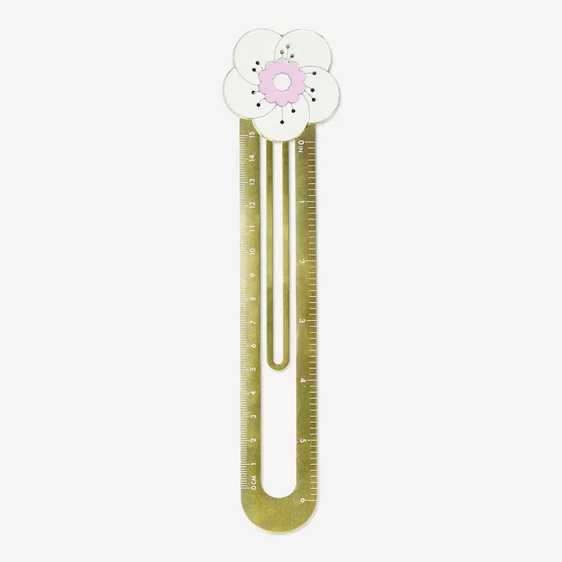 Tilbud: Metal ruler with flower clip kr 30 på Flying Tiger Copenhagen