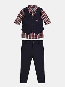 Tilbud: Punto milano shirt, vest and pant set kr 500 på Guess