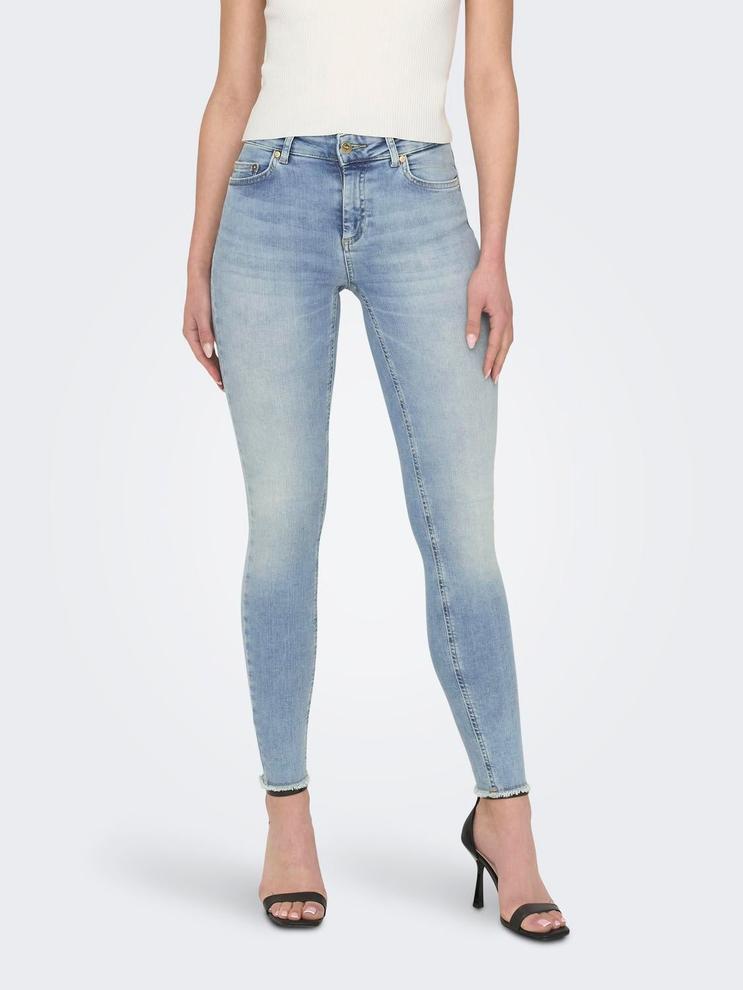 Tilbud: ONLBlush mid ankel Skinny fit jeans kr 399,95 på ONLY