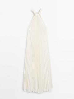 Tilbud: Plissert kjole med halterneck kr 1999 på Massimo Dutti
